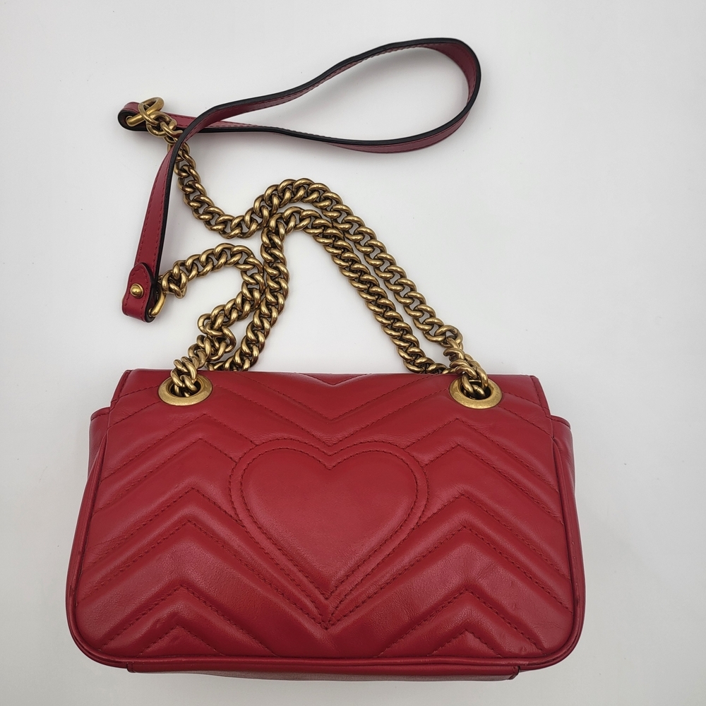 Gucci GG Marmont Mini Flap Bag Matelasse Chevron Leather.. Authentic.. w/COA.. - Picture 2 of 16
